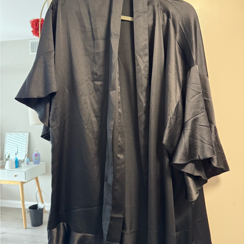 Victorias Secret Silk Robe - Picture 1 of 2